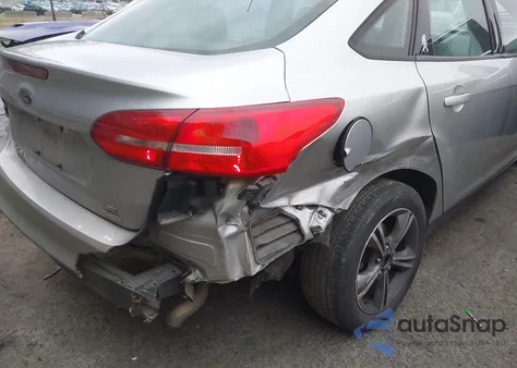 2017 Ford Focus Se z USA, uszkodzony, nr VIN 1FADP3FE8HL274709